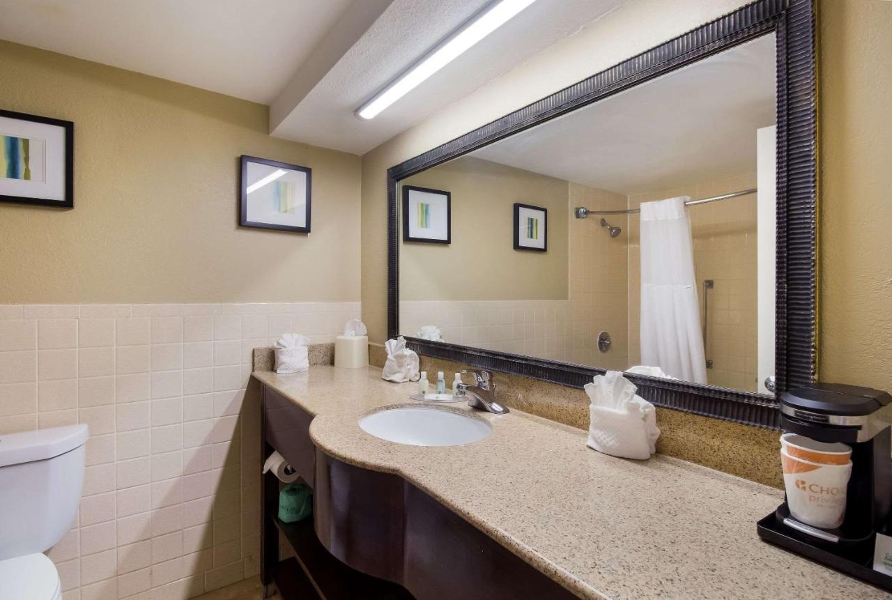 Quality Inn Houston Exterior photo
