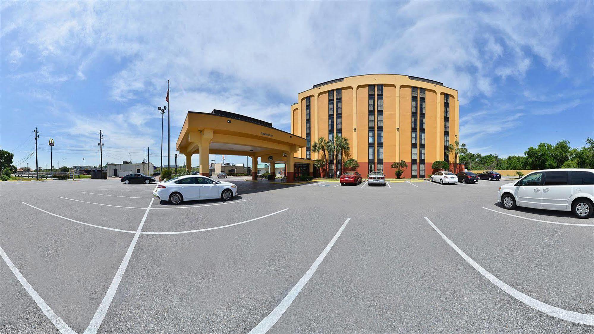 Quality Inn Houston Exterior photo